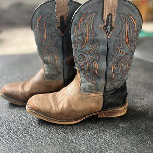 Roper boys cowboy boots size 4